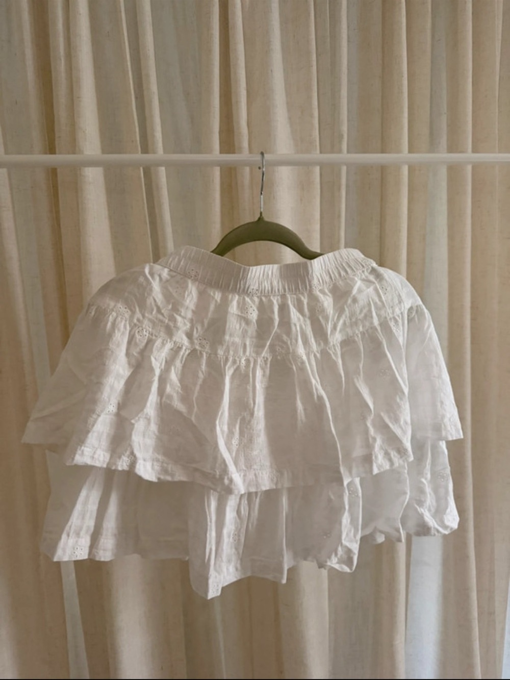 Universal Thread White Tiered Ruffle Mini Skirt